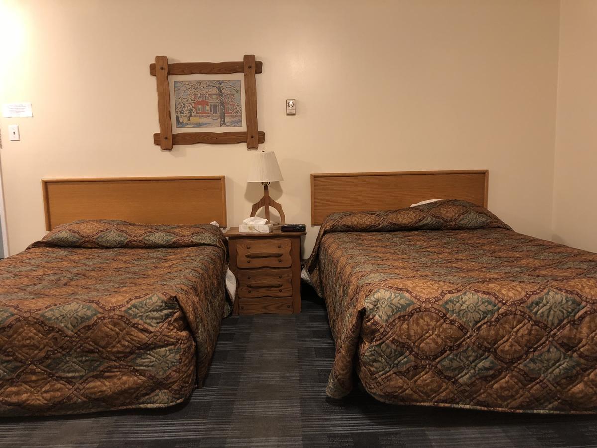 Agassiz Park Lodge - Under New Management McCreary Екстер'єр фото