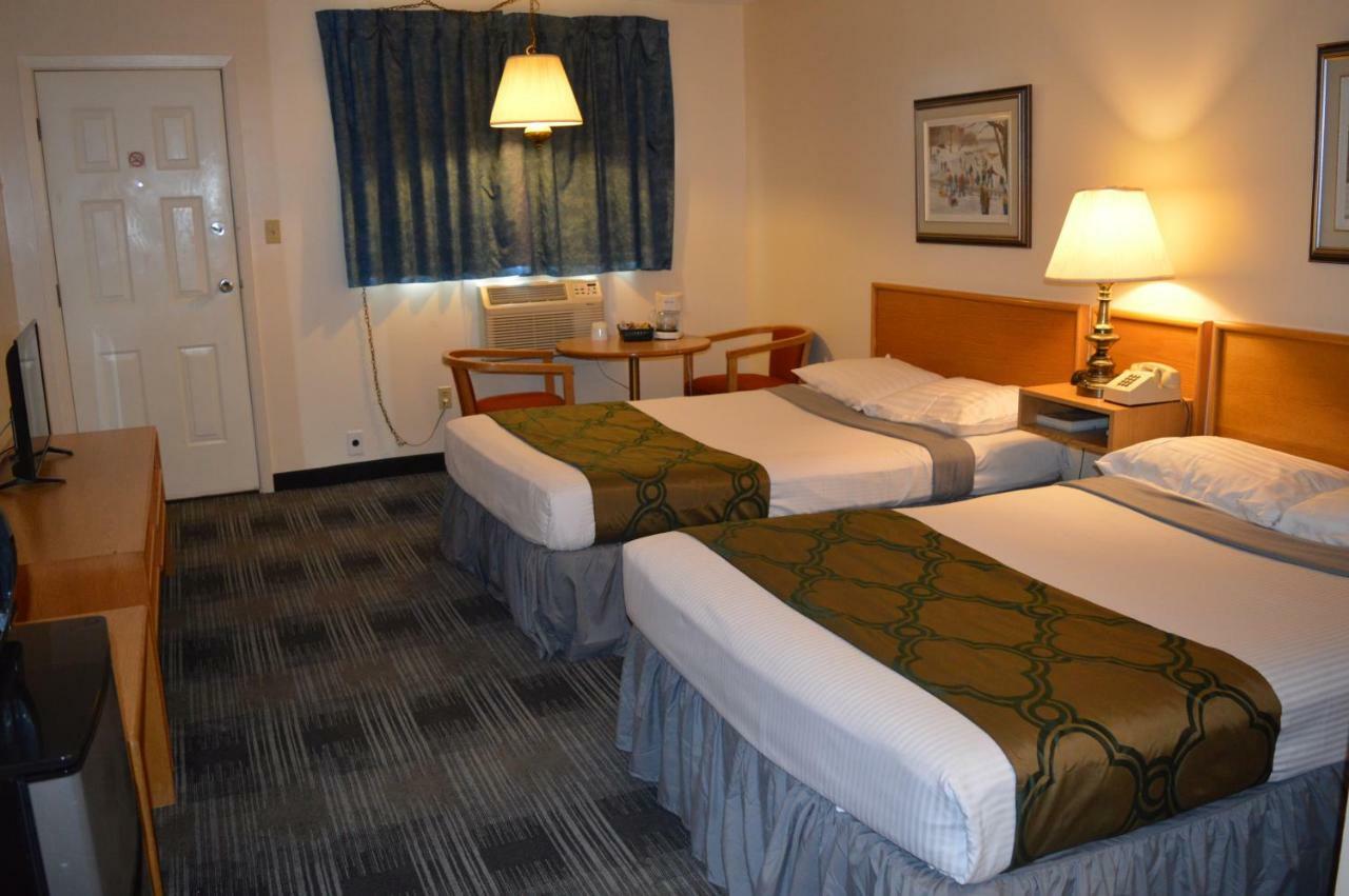 Agassiz Park Lodge - Under New Management McCreary Екстер'єр фото