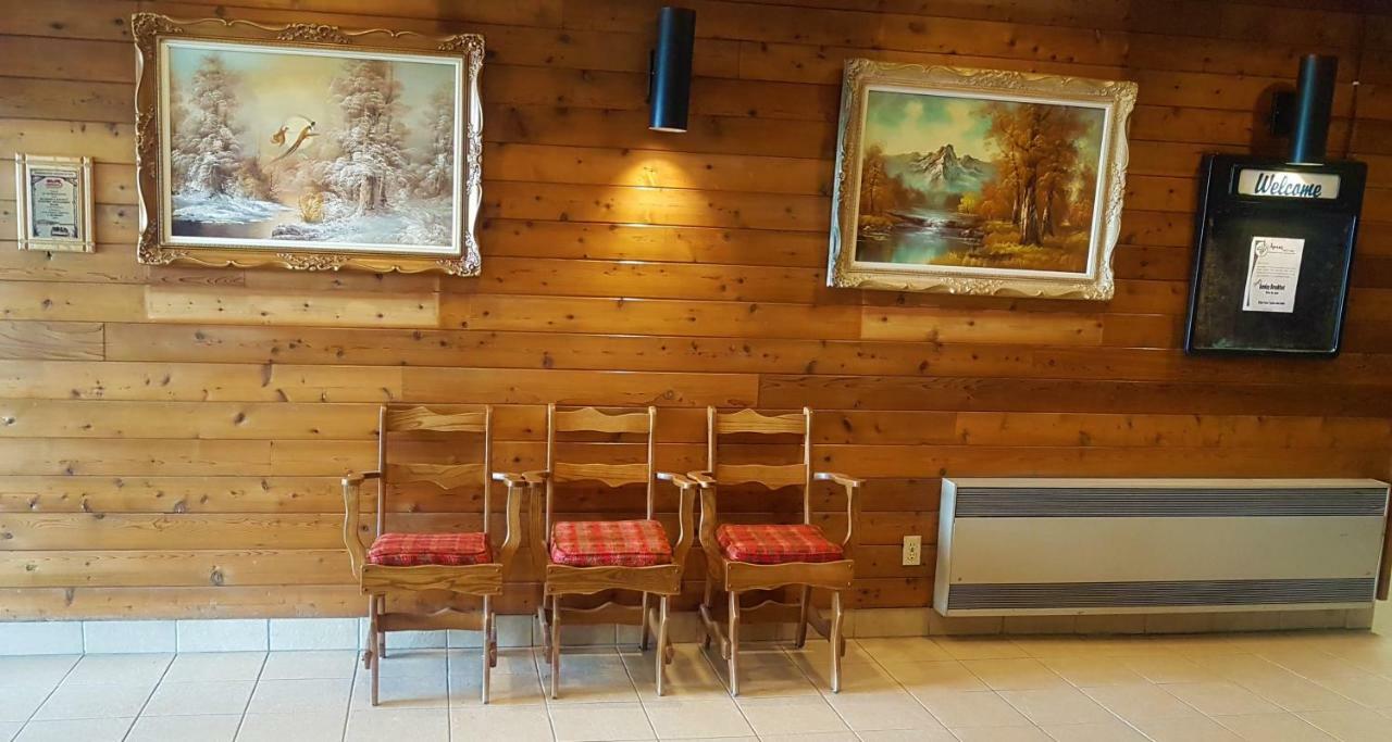 Agassiz Park Lodge - Under New Management McCreary Екстер'єр фото