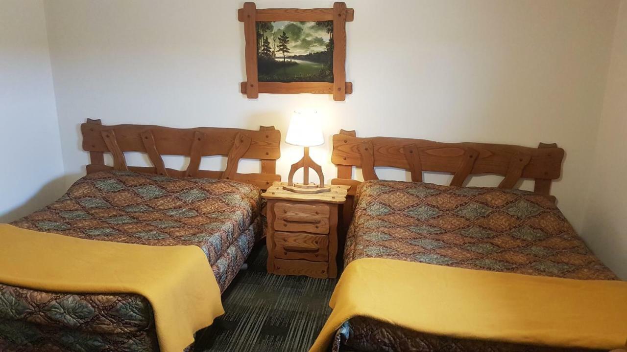 Agassiz Park Lodge - Under New Management McCreary Екстер'єр фото